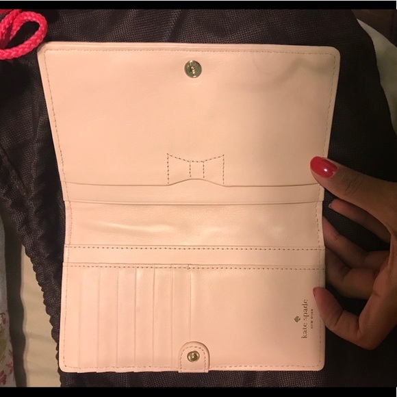 Kate Spade Emerson Place Adalita Wallet BNWT - Picture 3 of 4